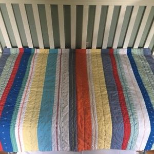 Pottery Barn Kids Merry and Bright Toddler Quilt